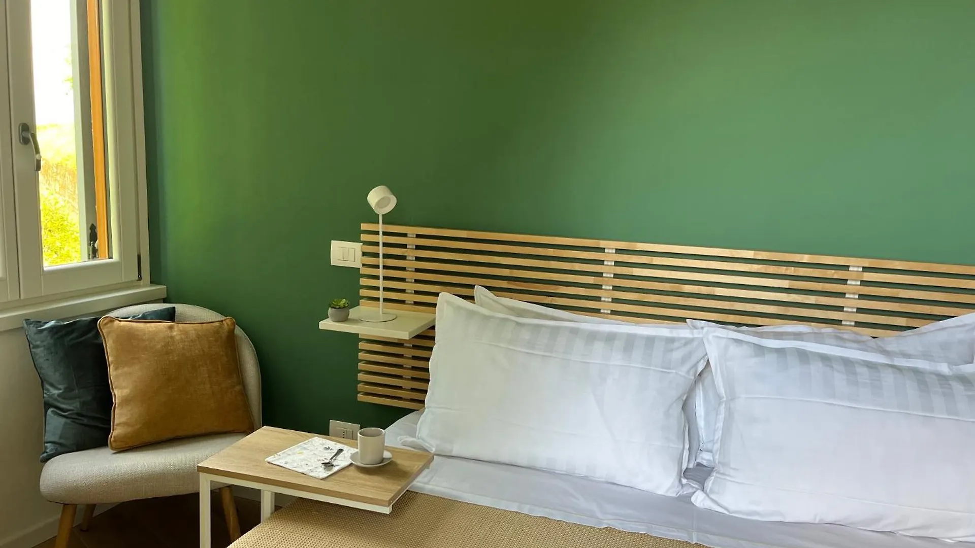 Apartment Una Finestra Sul Parco Bergamo Italy